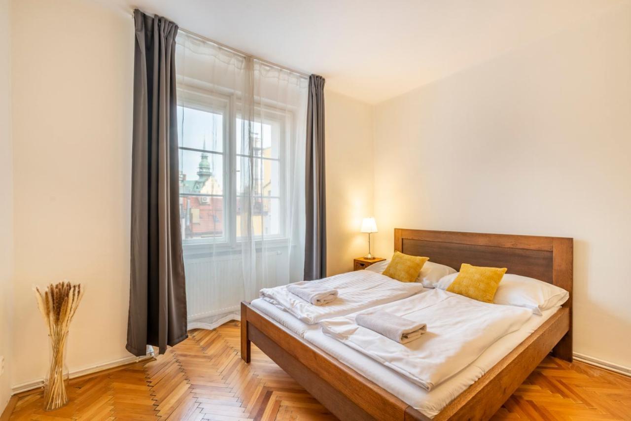 Templova - Old Town Apartments Praag Buitenkant foto