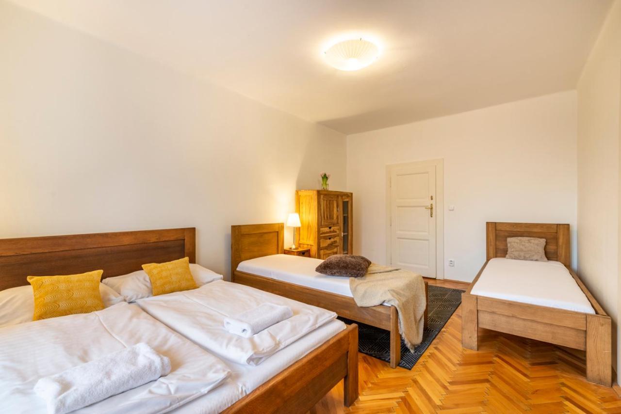 Templova - Old Town Apartments Praag Buitenkant foto